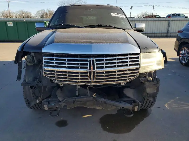 2010 LINCOLN NAVIGATOR   