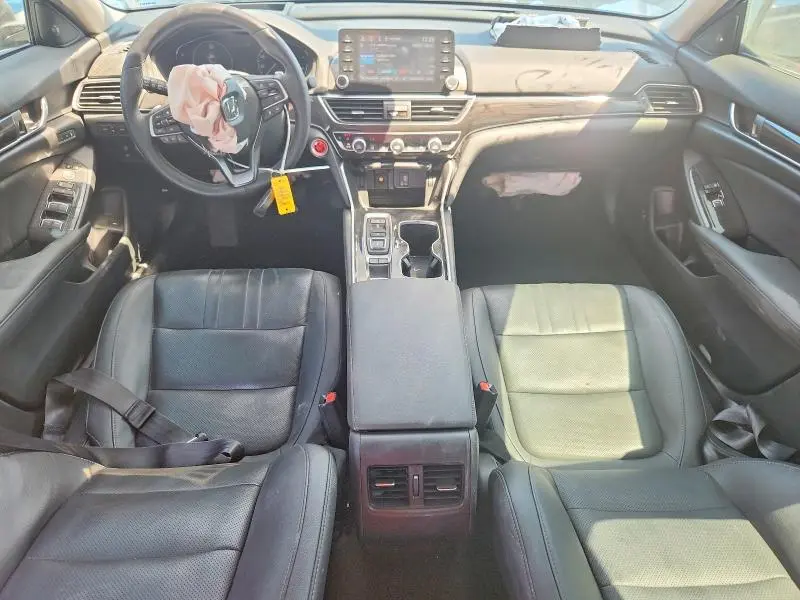 2019 HONDA ACCORD TOURING  