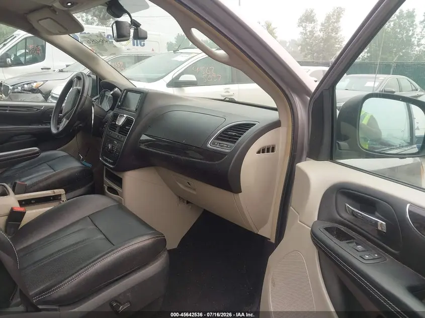 2015 CHRYSLER TOWN & COUNTRY TOURING-L