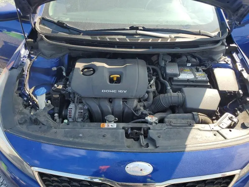 2017 KIA FORTE LX  