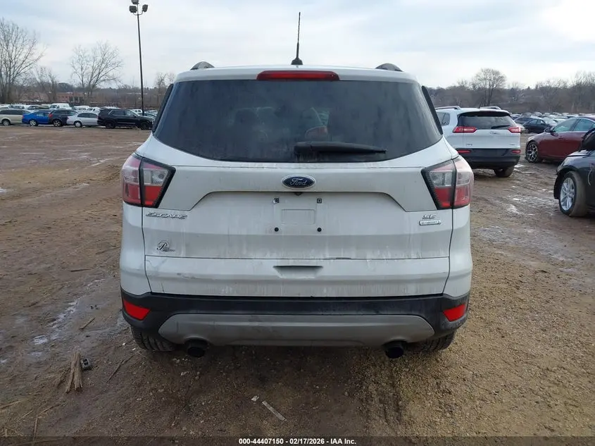 2018 FORD ESCAPE SE