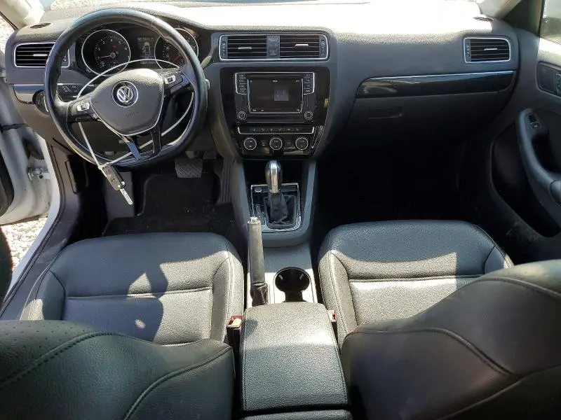 2017 VOLKSWAGEN JETTA SEL  