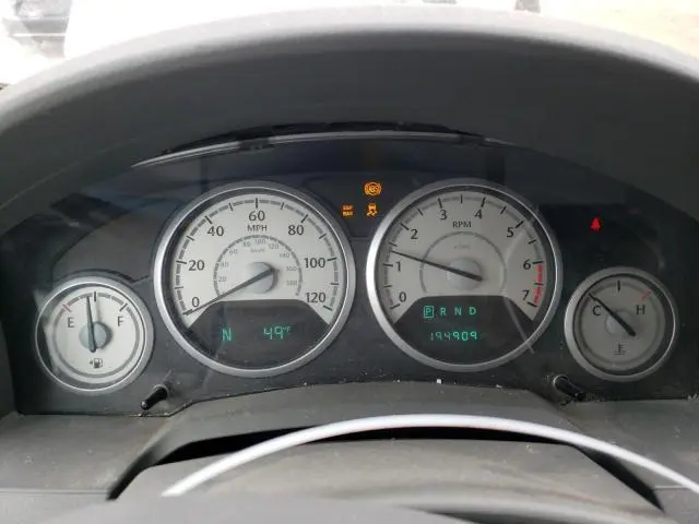 2010 CHRYSLER TOWN & COUNTRY TOURING  