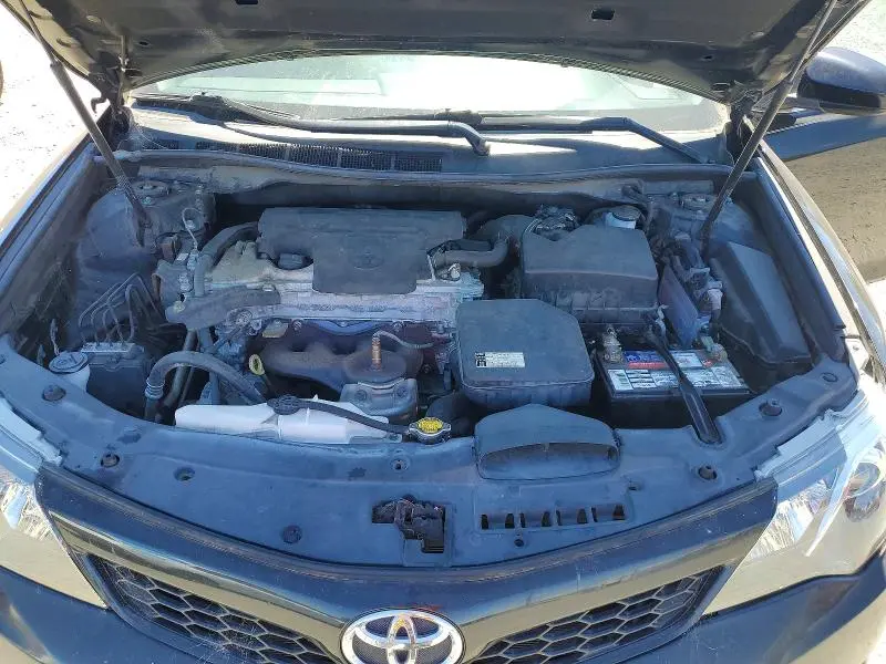 2013 TOYOTA CAMRY SE  