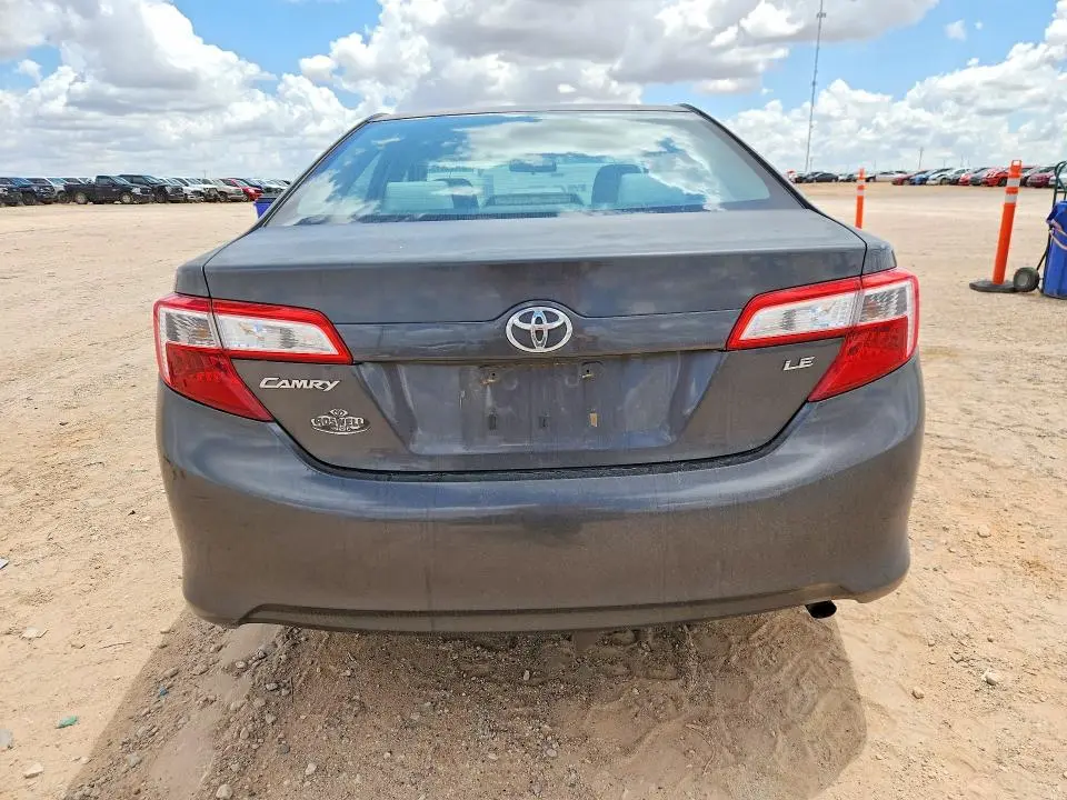 2012 TOYOTA CAMRY LE  