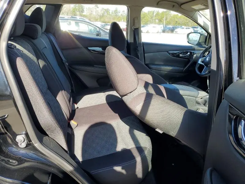 2017 NISSAN ROGUE SPORT S  