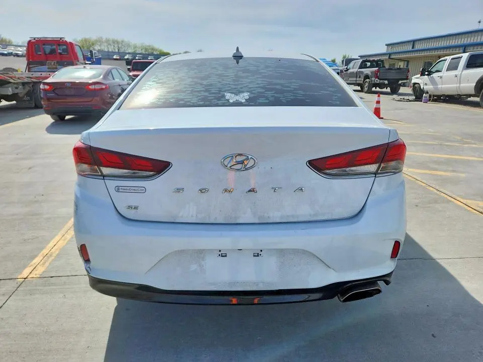 2019 HYUNDAI SONATA SE  