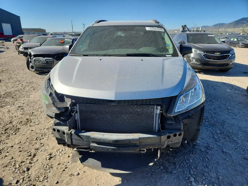 2016 CHEVROLET TRAVERSE LS  