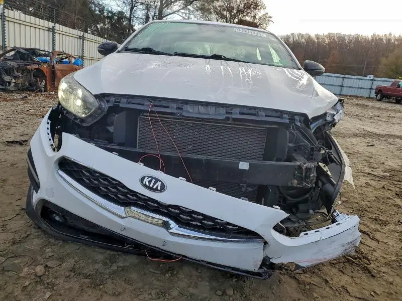 2021 KIA FORTE GT LINE  