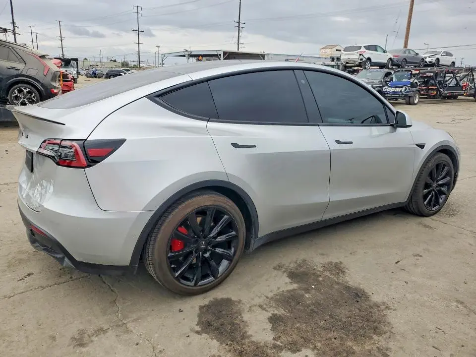 2021 TESLA MODEL Y   
