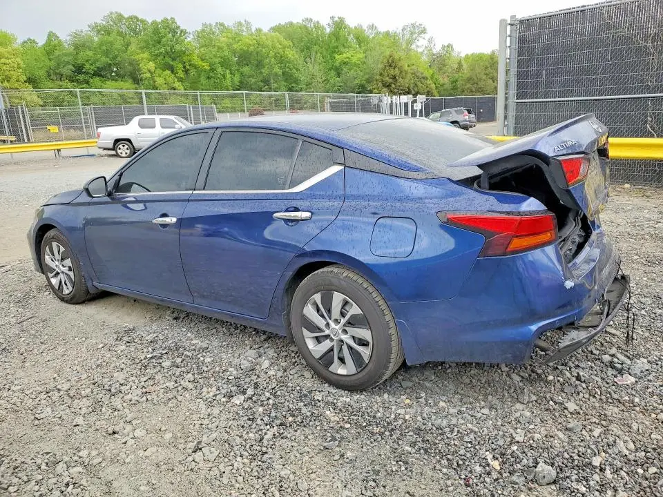 2024 NISSAN ALTIMA S  