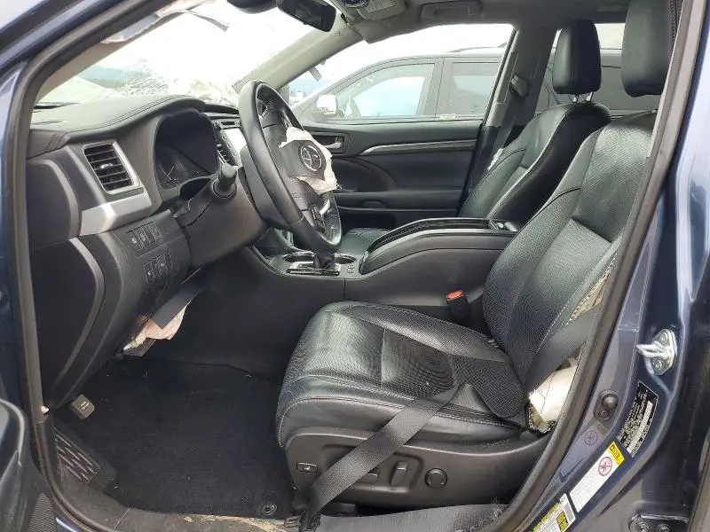 2017 TOYOTA HIGHLANDER LIMITED  