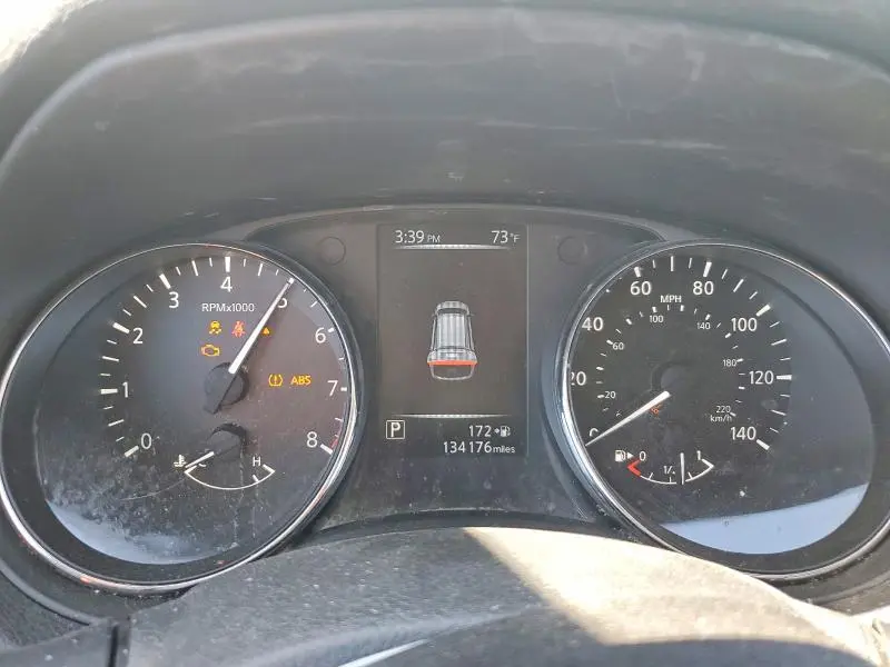 2017 NISSAN ROGUE SV  