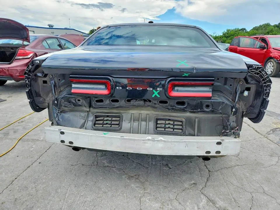 2017 DODGE CHALLENGER SXT  