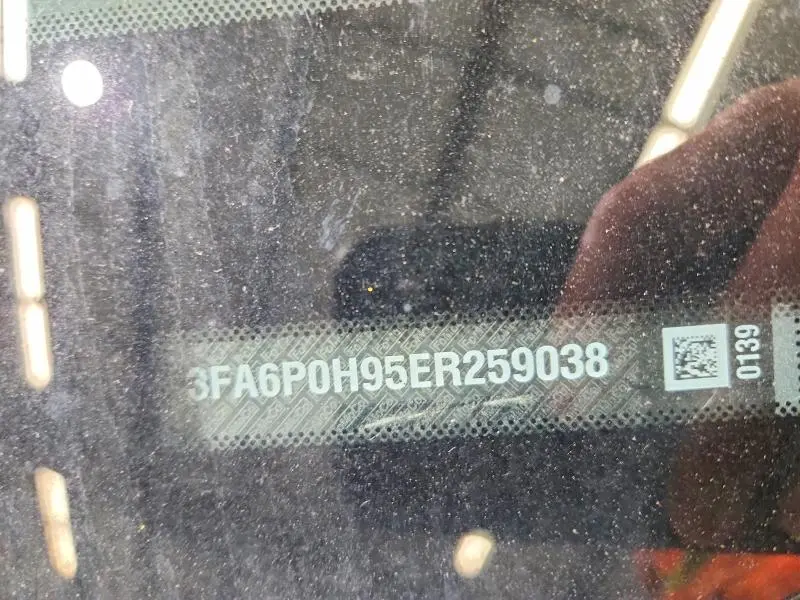 2014 FORD FUSION SE  