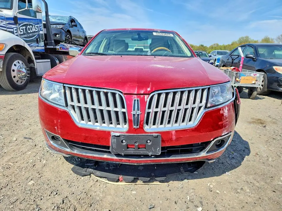 2011 LINCOLN MKZ   