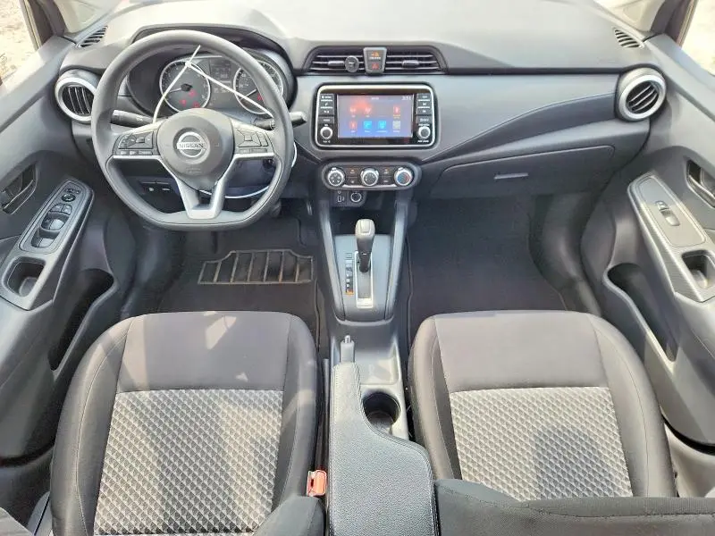 2022 NISSAN VERSA S  