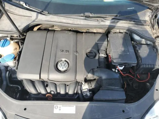2010 VOLKSWAGEN JETTA SE  