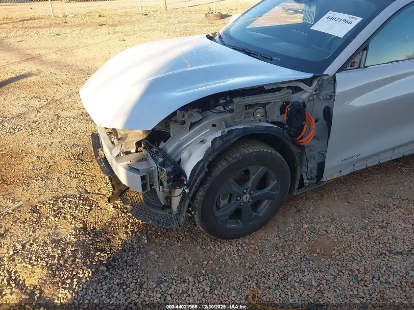 2022 FORD MUSTANG MACH-E SELECT