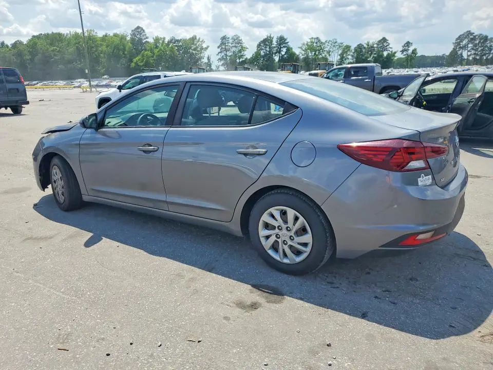 2019 HYUNDAI ELANTRA SE  