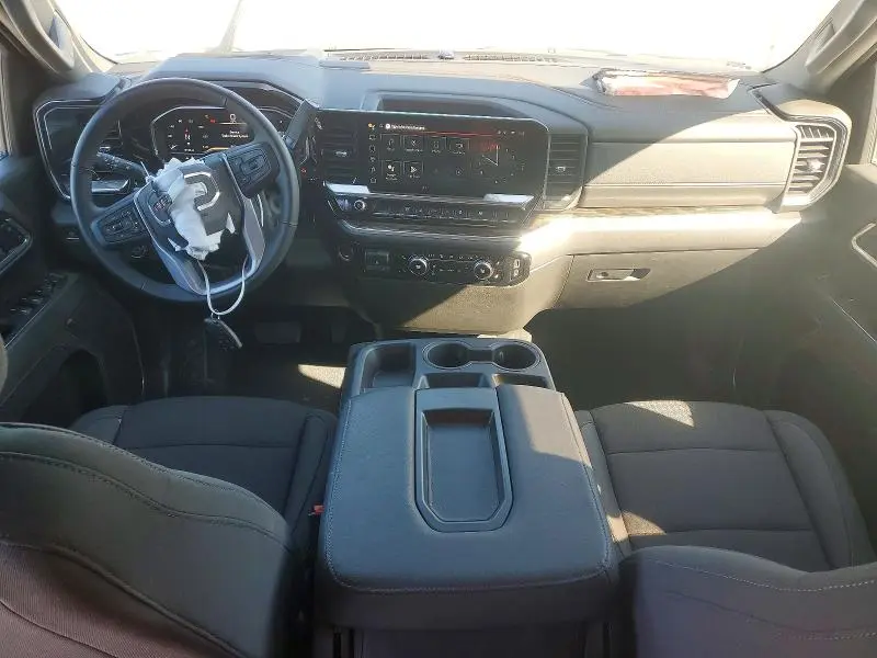 2025 GMC SIERRA K2500 SLE  