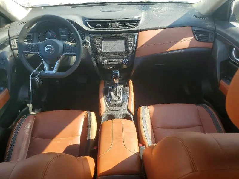 2017 NISSAN ROGUE SL  