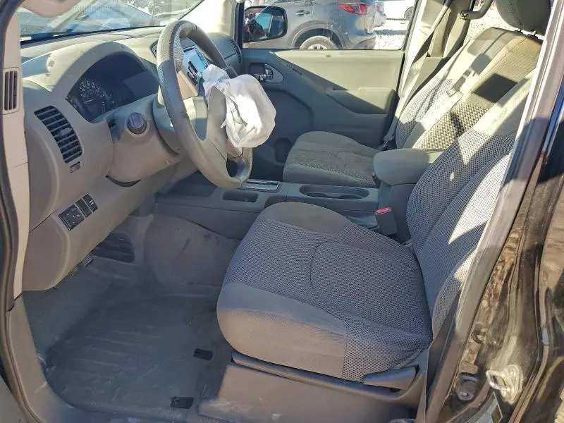 2016 NISSAN FRONTIER S  