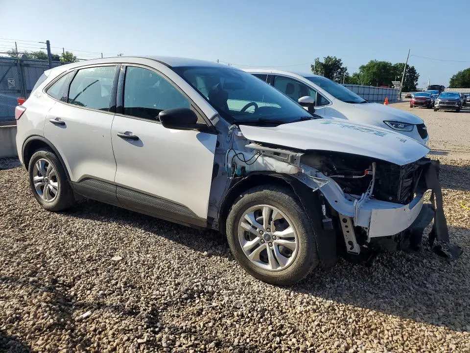 2020 FORD ESCAPE S  
