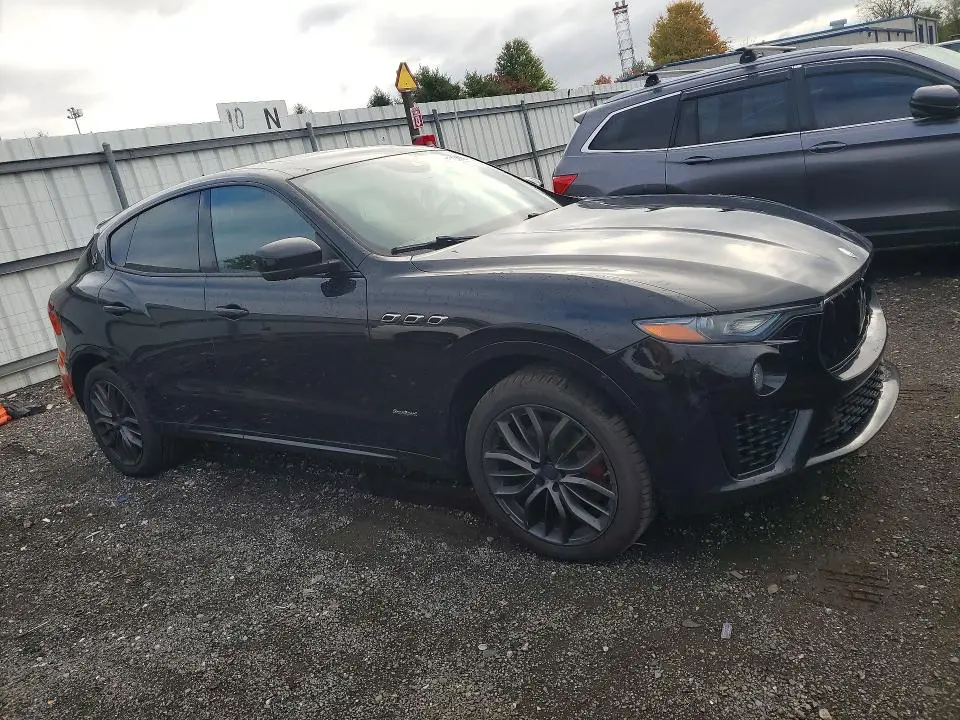 2019 MASERATI LEVANTE SPORT  