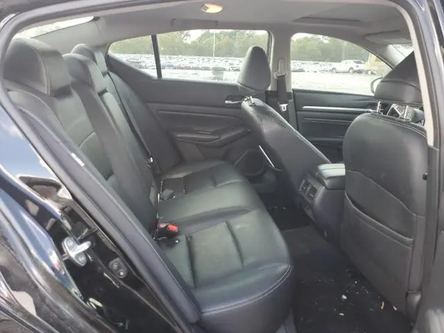 2019 NISSAN ALTIMA SL  