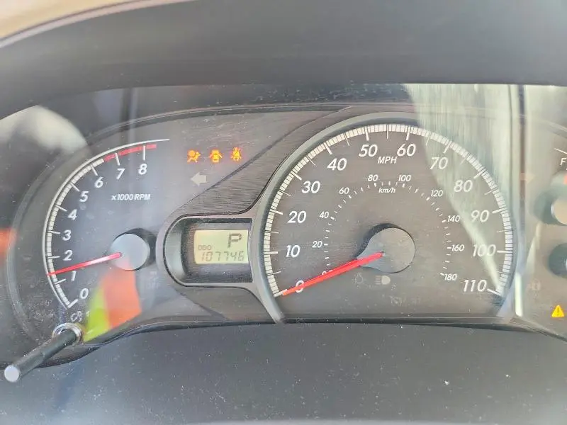 2014 TOYOTA SIENNA LE  