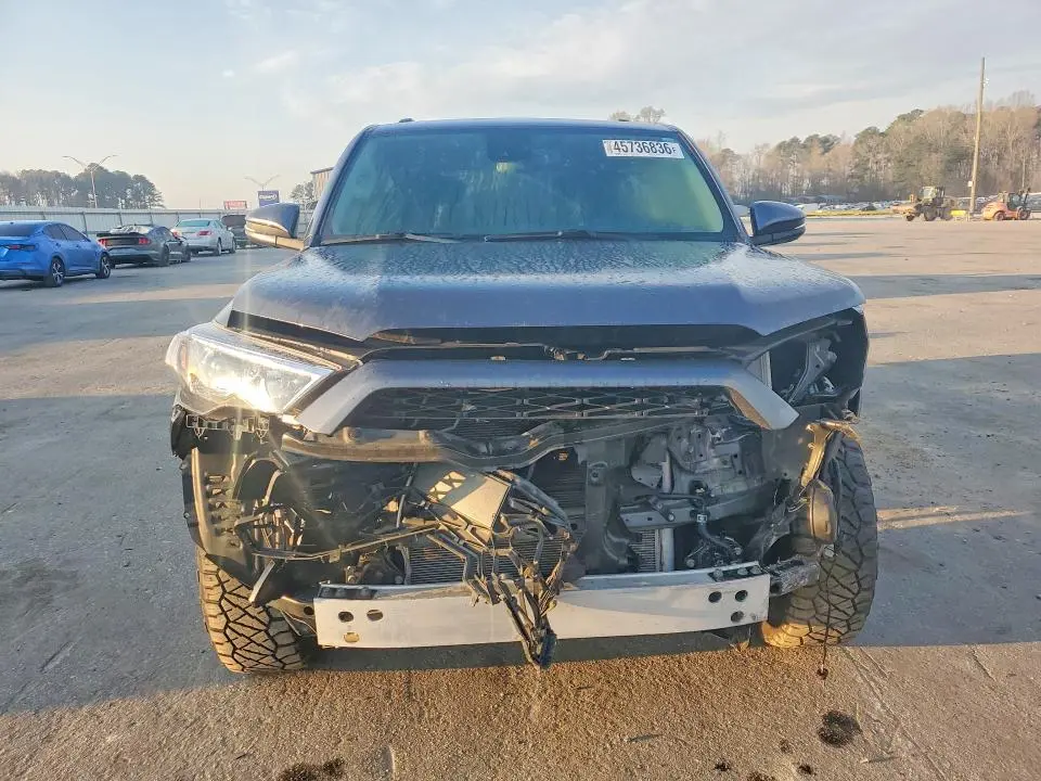 2023 TOYOTA 4RUNNER SR5 PREMIUM  