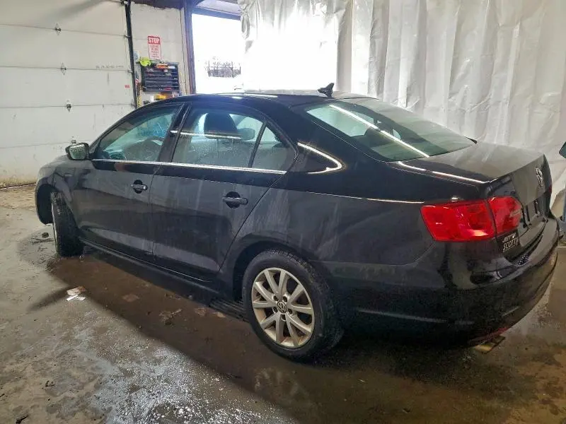 2014 VOLKSWAGEN JETTA SE  