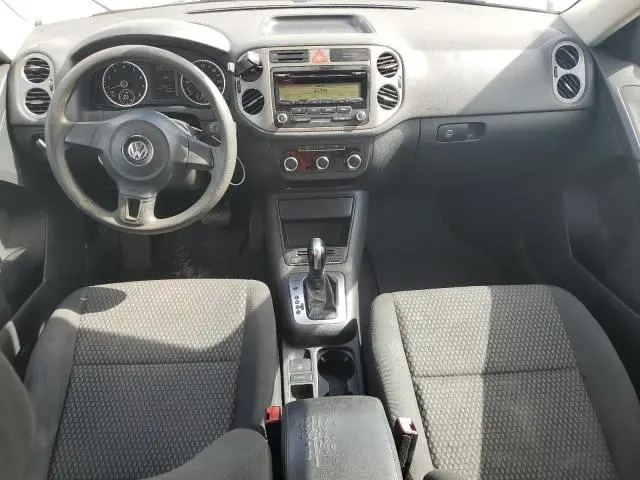 2011 VOLKSWAGEN TIGUAN S  