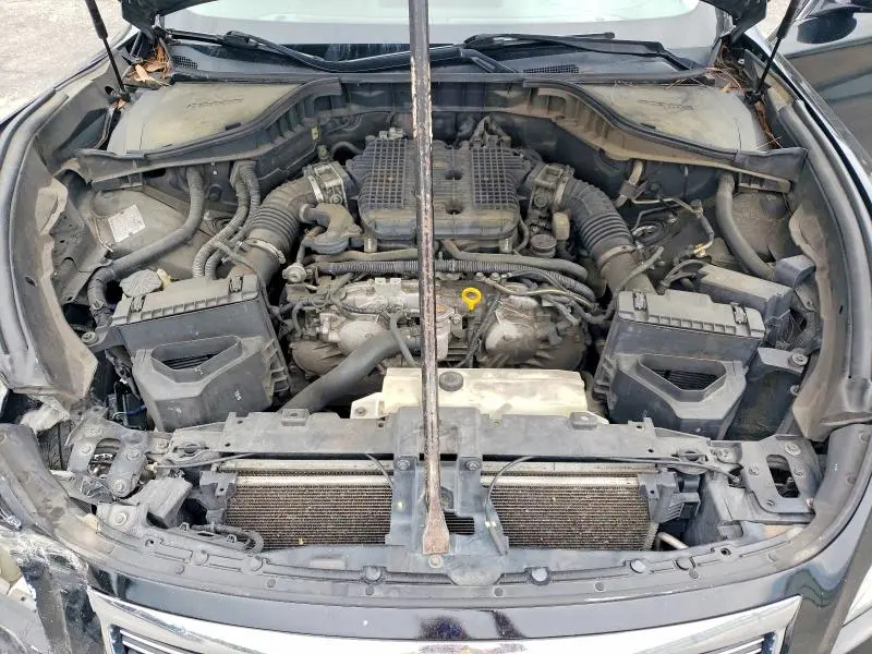 2011 INFINITI M37 X  