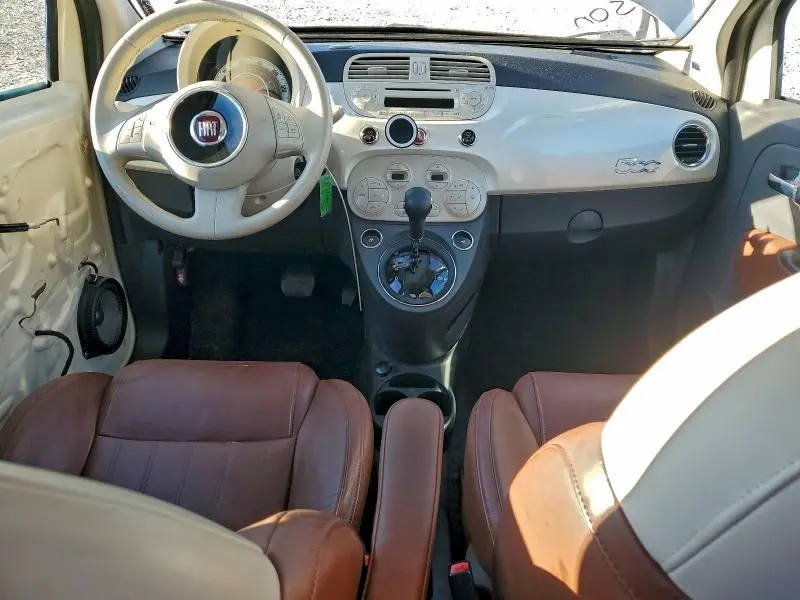2012 FIAT 500 LOUNGE  
