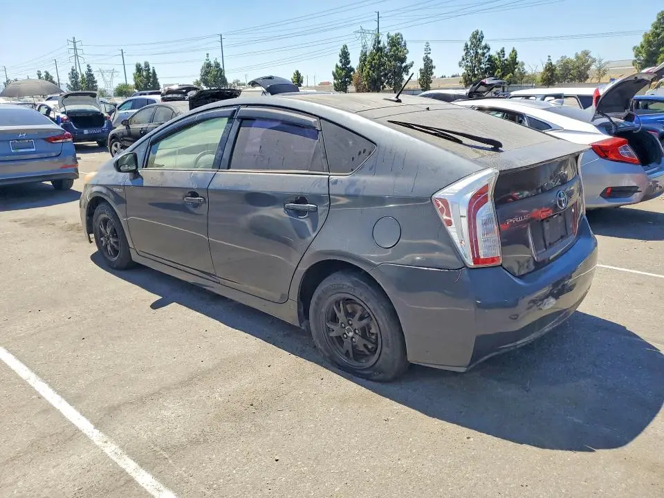 2012 TOYOTA PRIUS THREE  