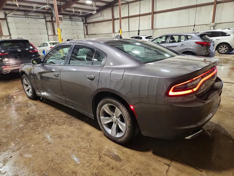 2017 DODGE CHARGER SXT  