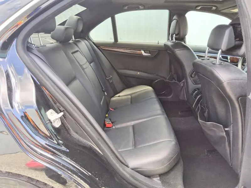 2010 MERCEDES-BENZ C 300  