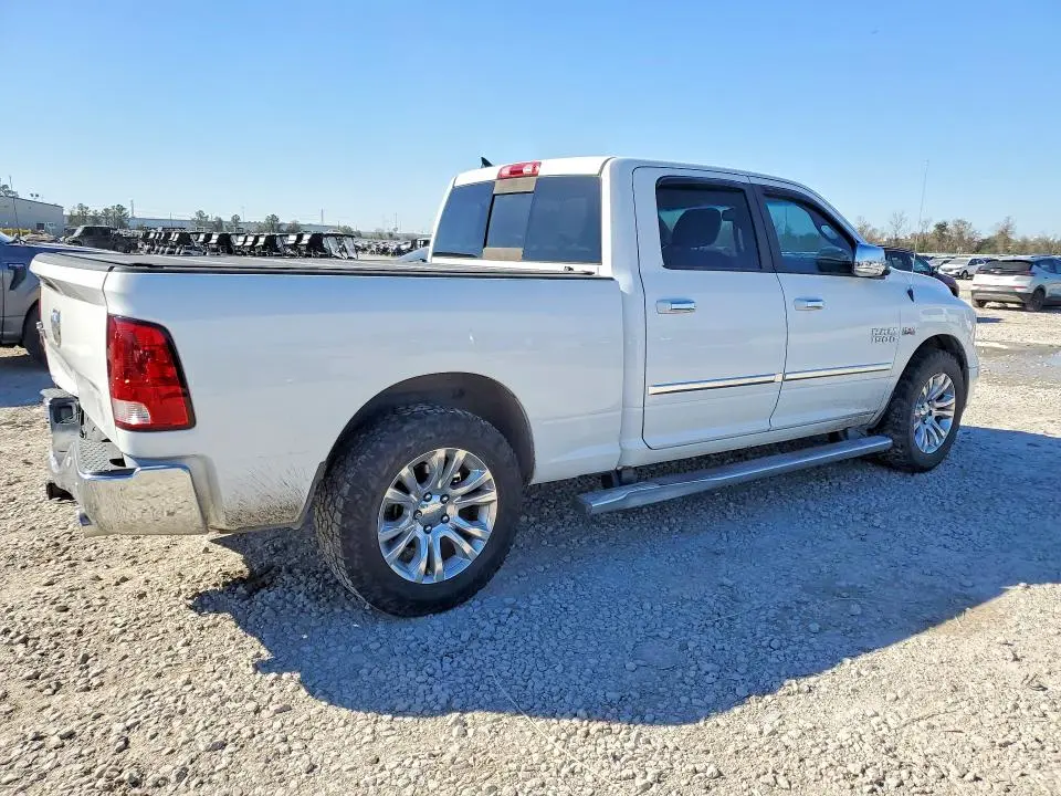 2014 RAM 1500 SLT  