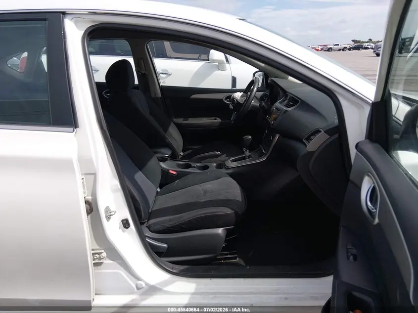 2015 NISSAN SENTRA SV