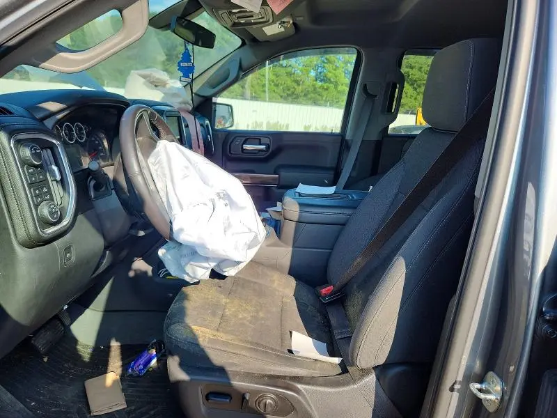 2021 CHEVROLET SILVERADO K1500 RST  