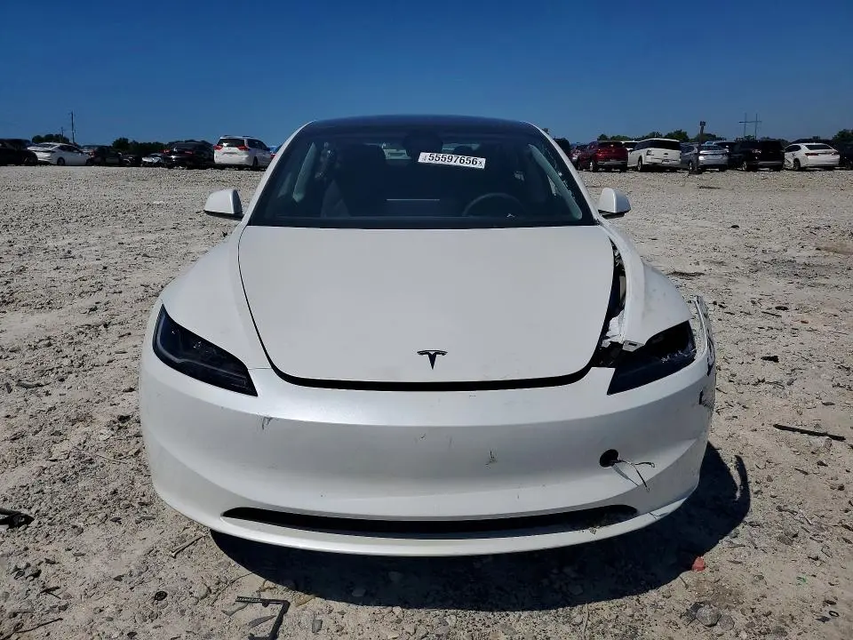 2024 TESLA MODEL 3   