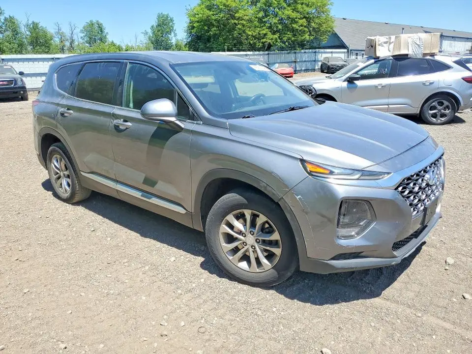 2019 HYUNDAI SANTA FE SE  