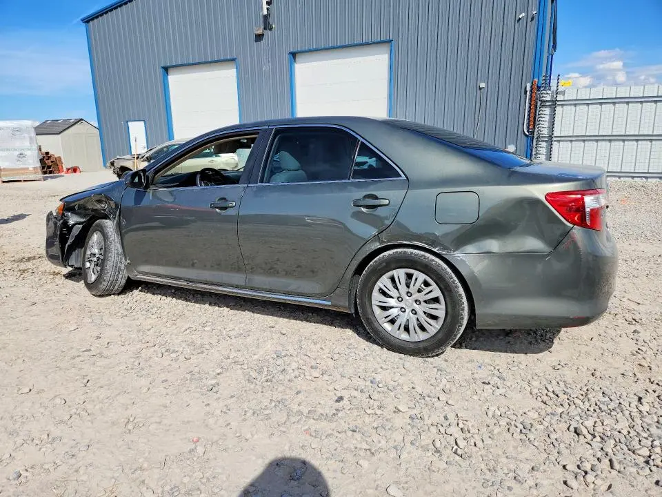 2012 TOYOTA CAMRY LE  