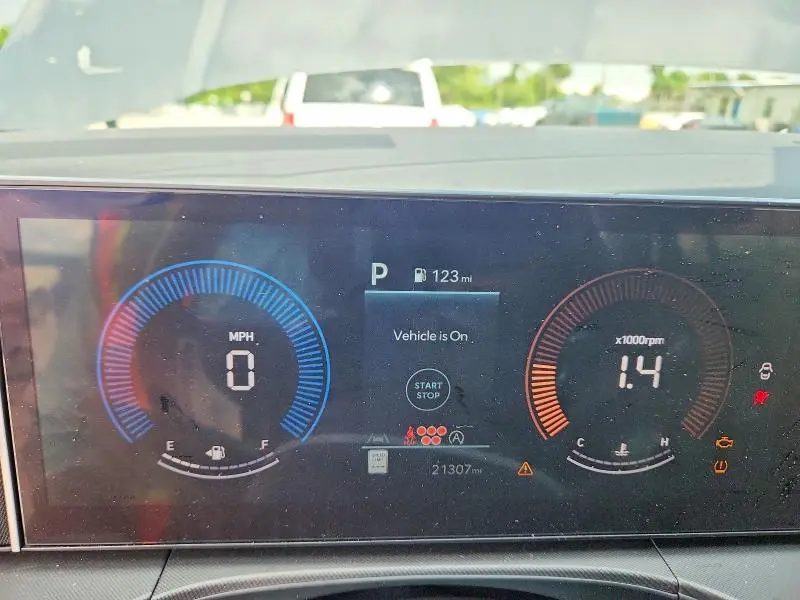 2026 HYUNDAI SANTA FE SE  