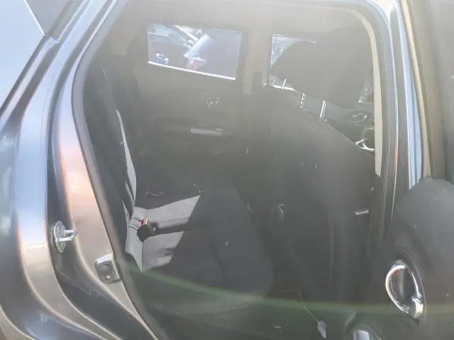 2014 NISSAN JUKE S  
