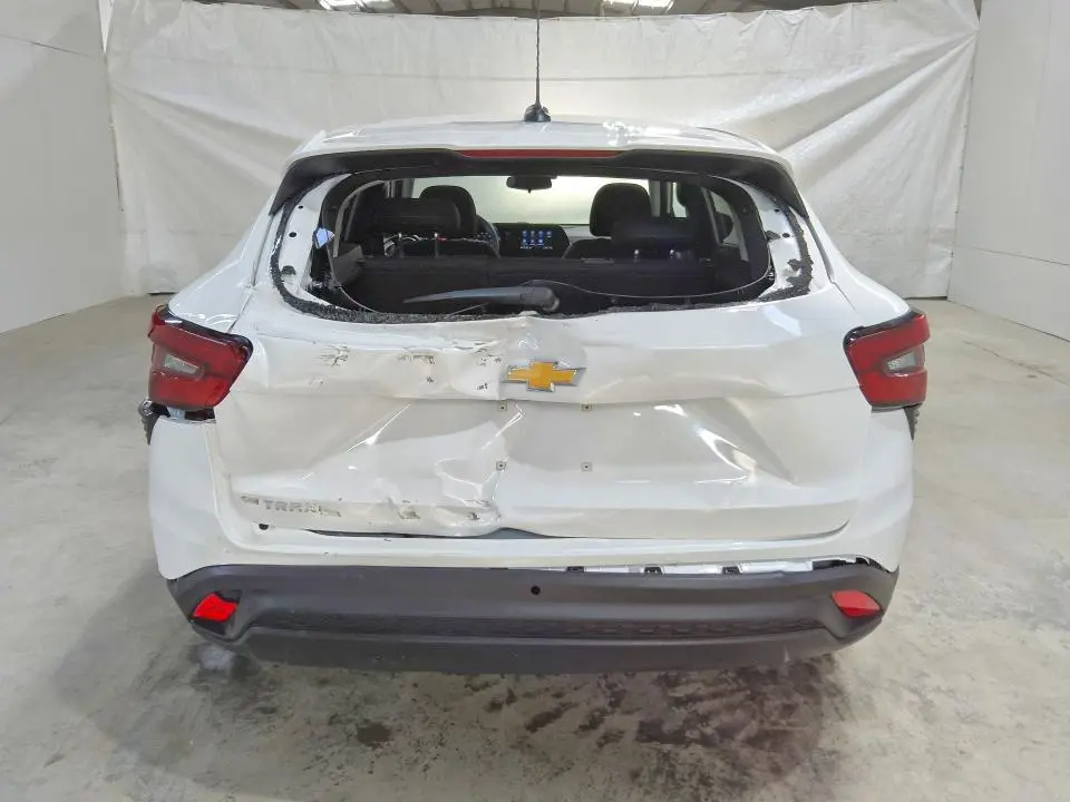 2026 CHEVROLET TRAX LS  