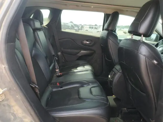 2021 JEEP CHEROKEE LATITUDE PLUS  