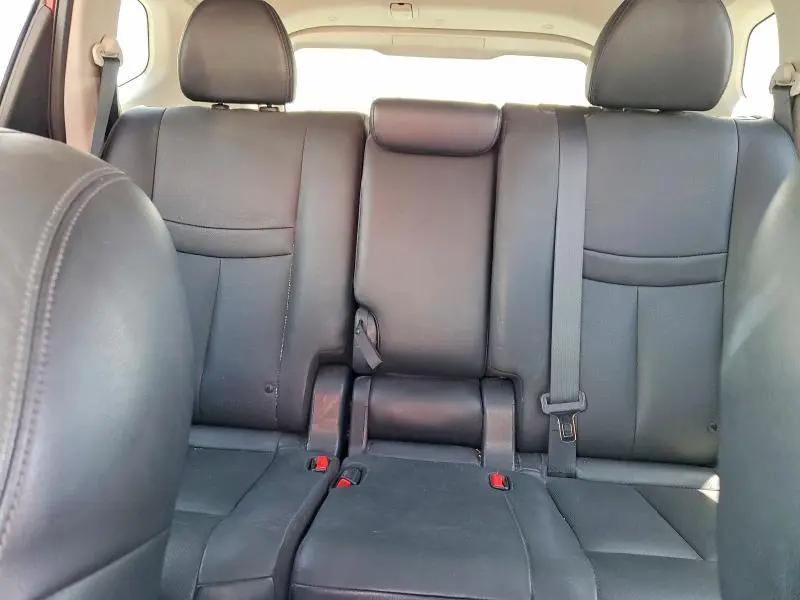 2014 NISSAN ROGUE SL  